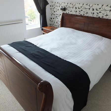 Grove Guest House Beeston  Rum bild